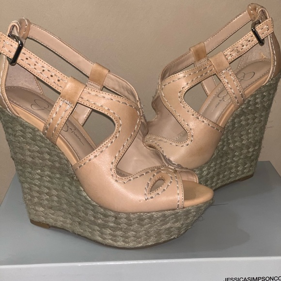 Jessica Simpson Wedges - Picture 2 of 4